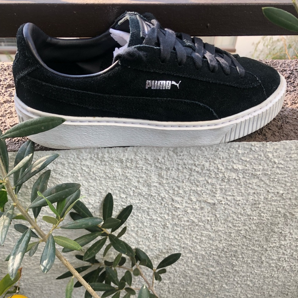 Puma sneakers